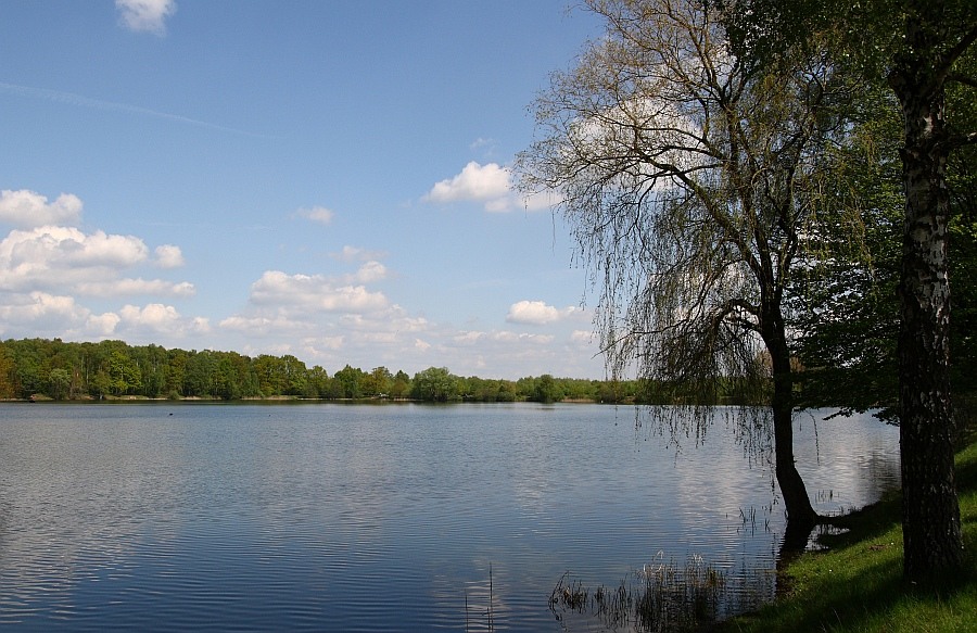 ... blauer See bei Hannover