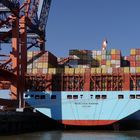 blaues Containerschiff