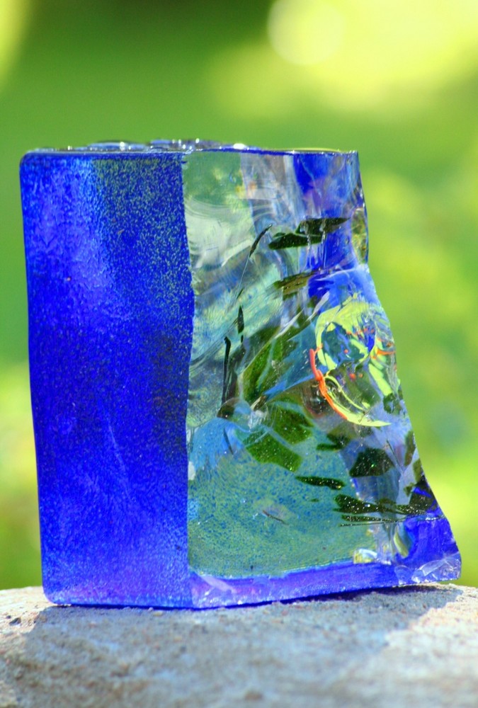 Blaues Glas