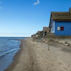 Blaues Haus am Meer ......