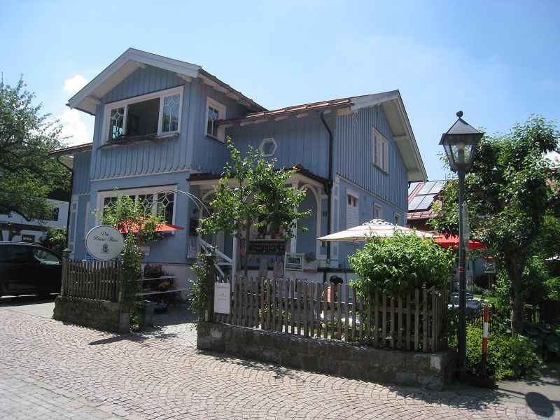 Blaues Haus in Oberstaufen D Foto & Bild | sonstiges ...