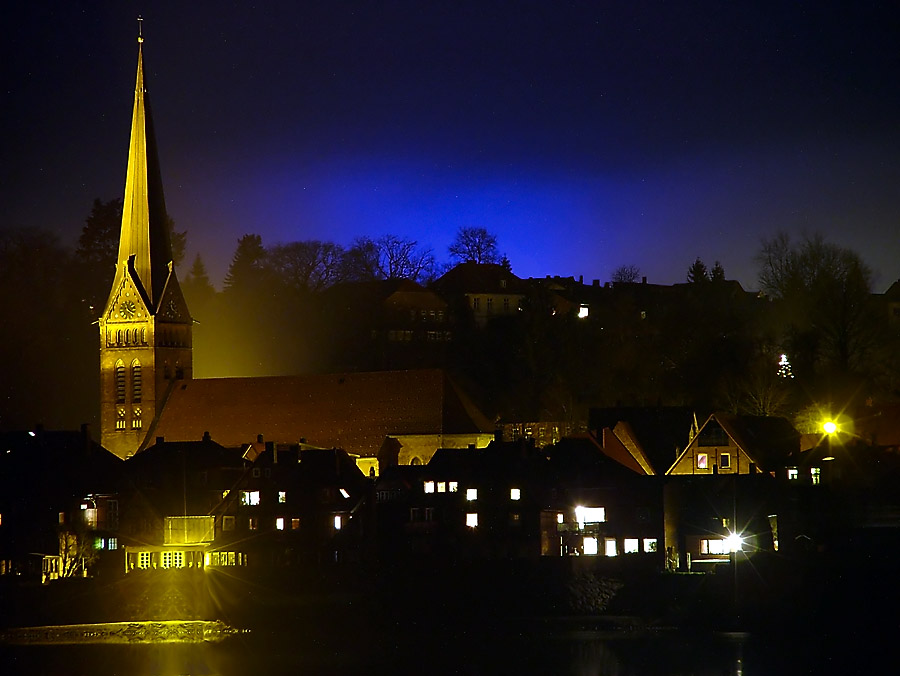 Blaues Licht über Lauenburg II (Fuji Finepix S7000)