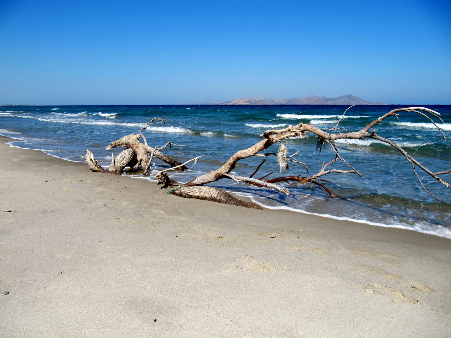 blaues Meer und leichte Brise