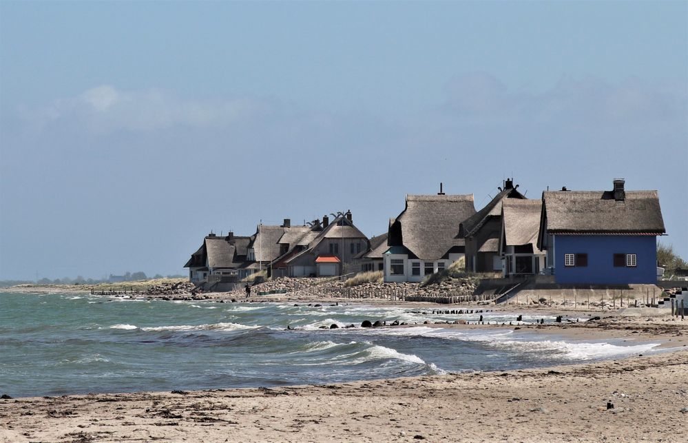 blaues Ostseehaus