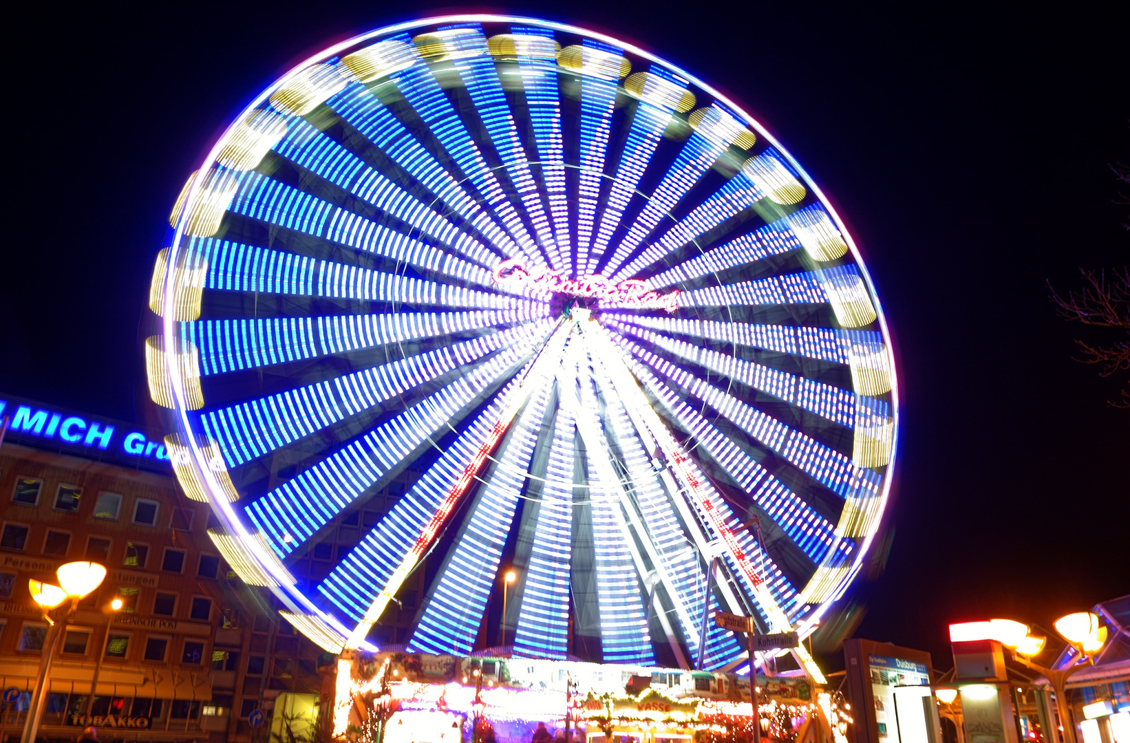 Blaues Riesenrad