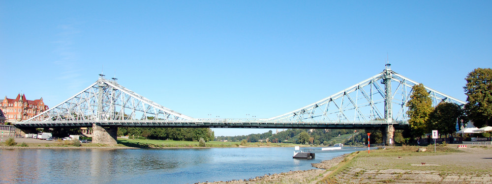 Blaues Wunder in Dresden