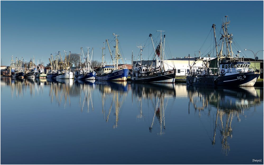 Blaumacher Foto & Bild | hafen, nordsee, kutter Bilder auf fotocommunity