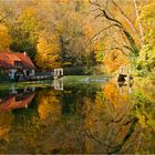 Blautopf im Herbst