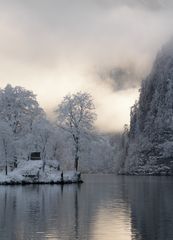 Bleiern liegt der Königssee