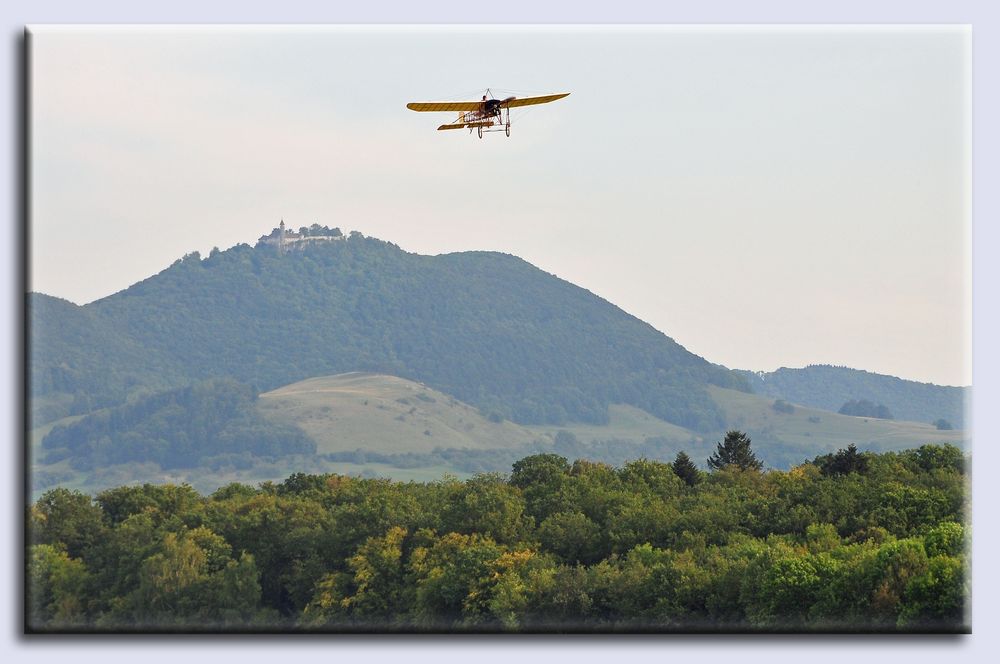 Blériot 11 "La manche" über der Teck