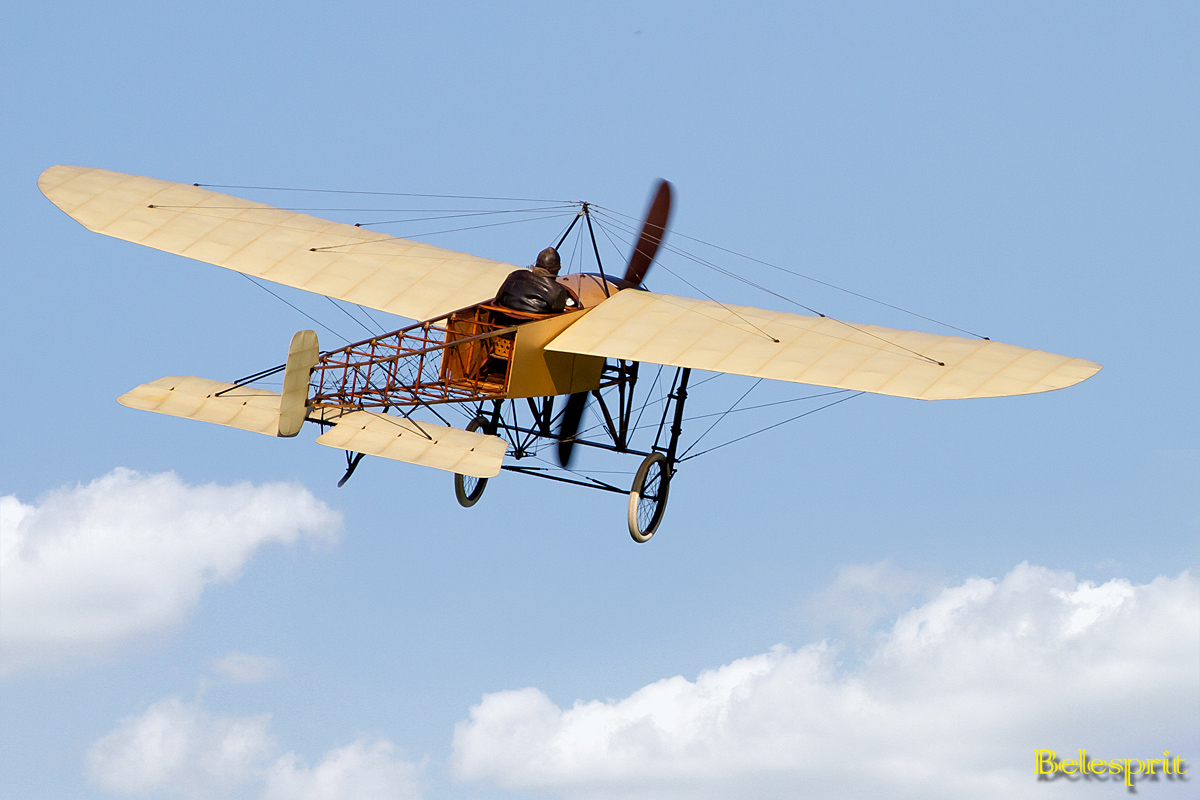 Bleriot XI von 1909, auf der Air Classics Gelnhausen 2011 (3)