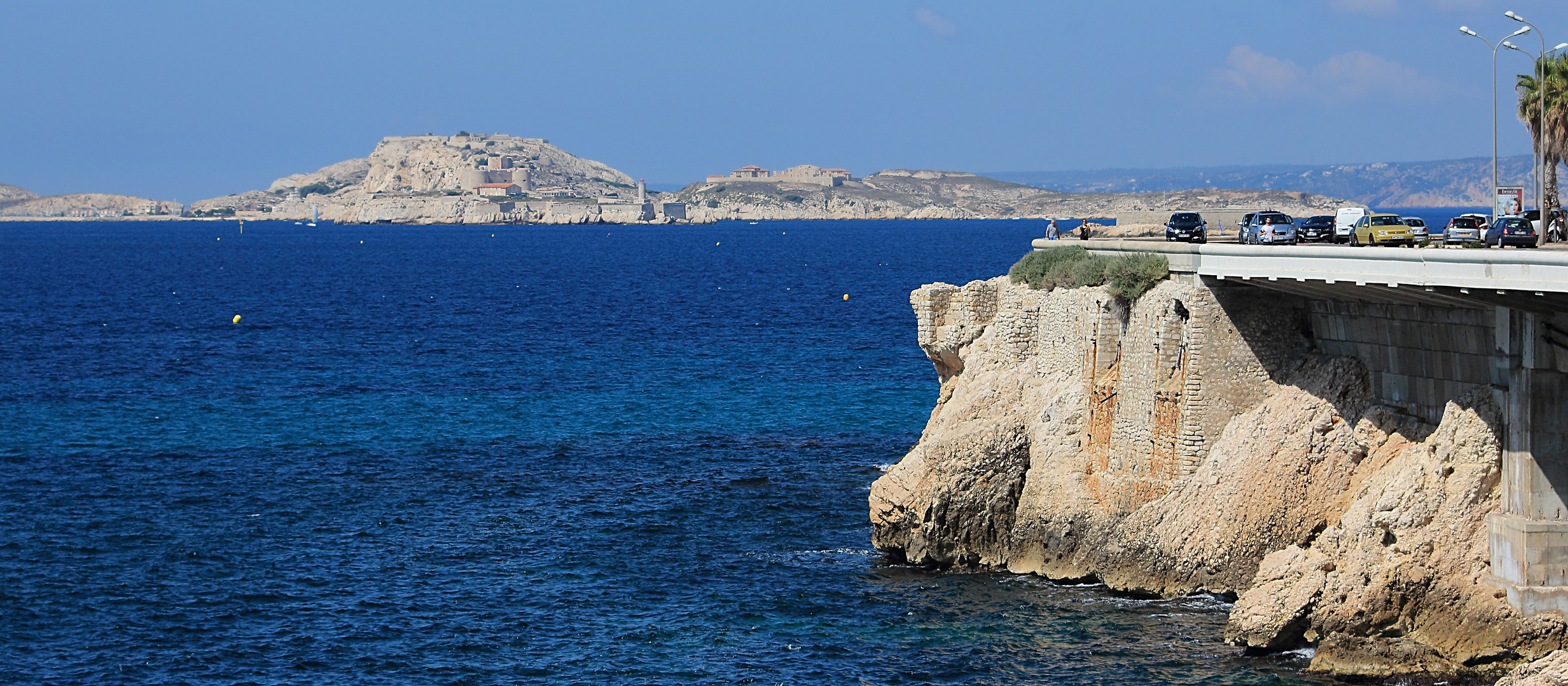 BLEU MARSEILLE