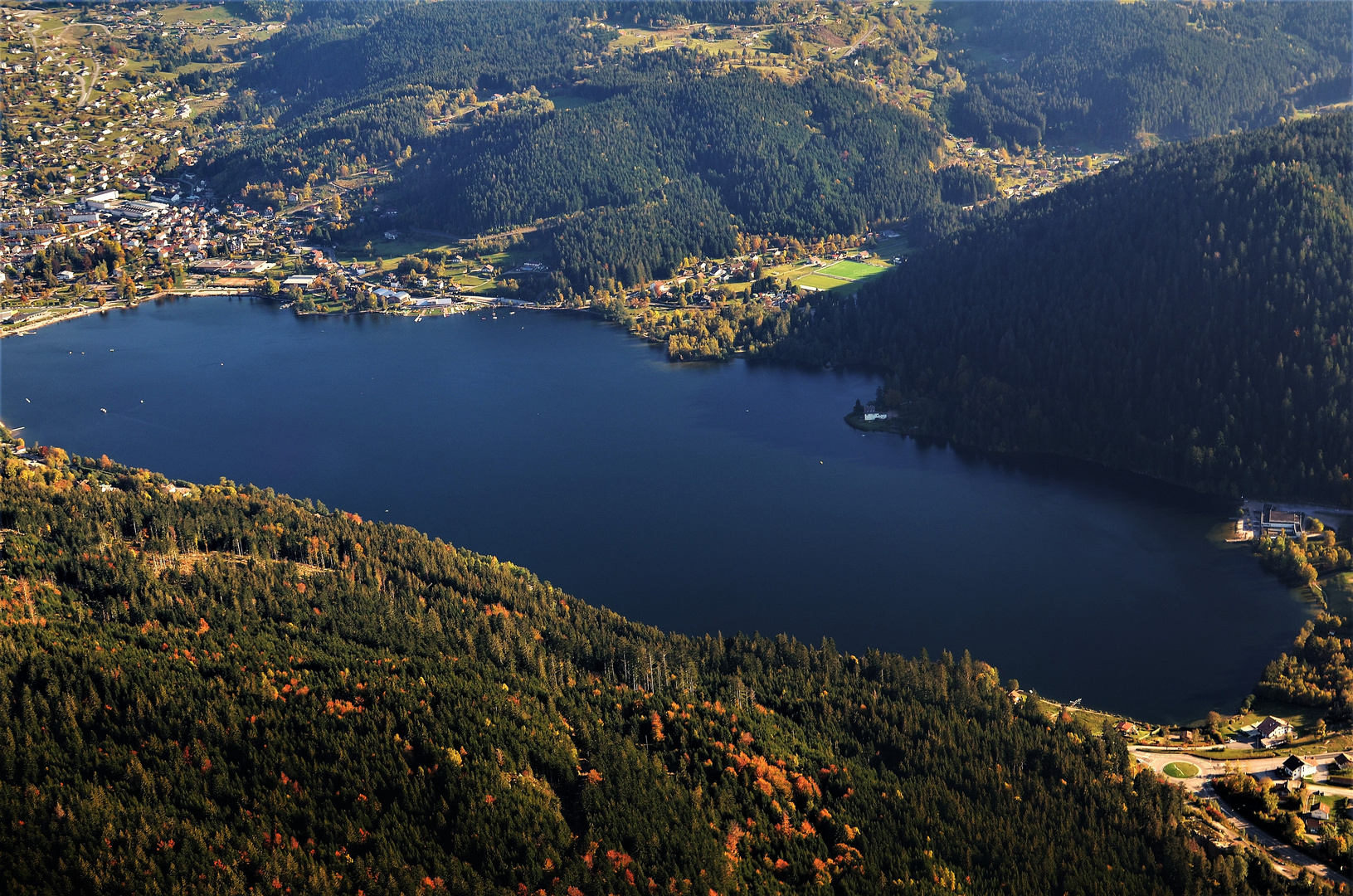 Bleu vue du ciel LAC GERARDMER