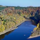 Blick (2) von der Hängebrücke…