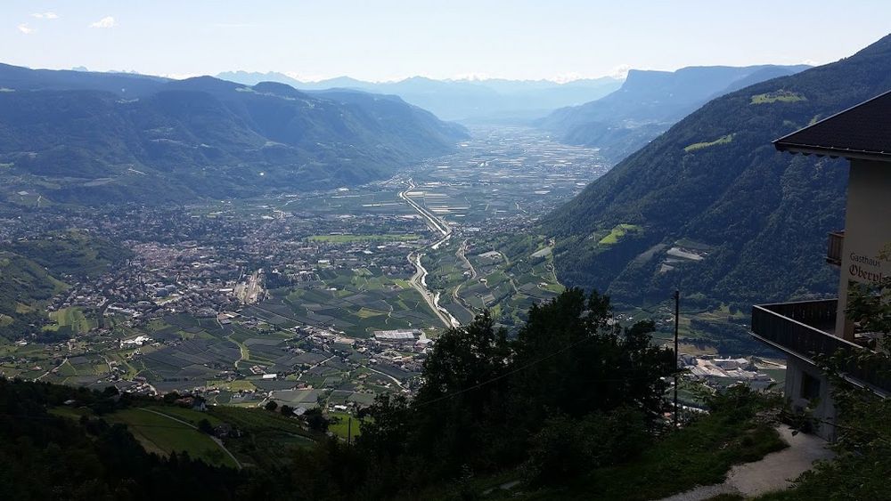 Blick auf Algund und Meran