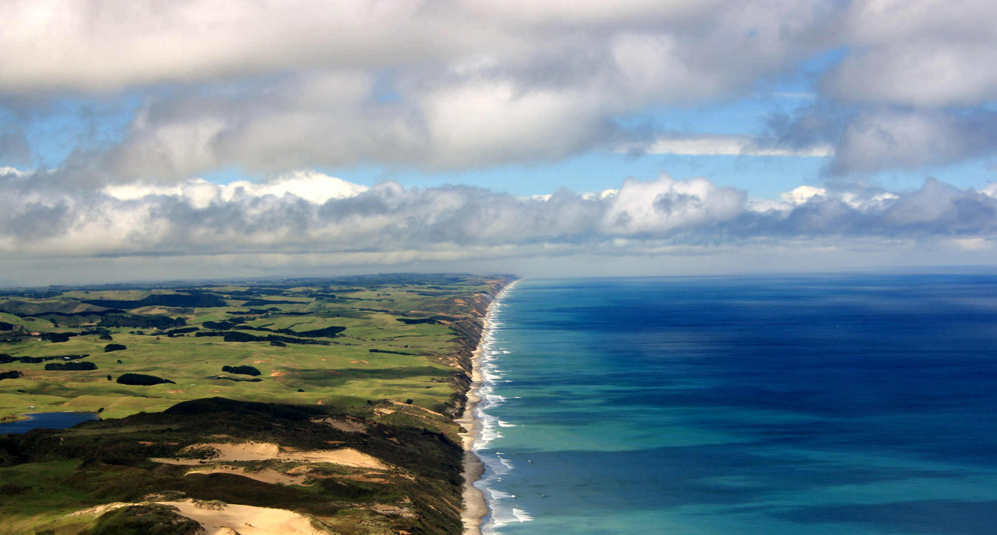 Blick auf Aranga Beach, Neuseeland