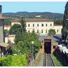 Blick auf Bahnhof und Tunnel