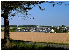 Blick auf Bell bei Kastellaun im Hunsrück - 2