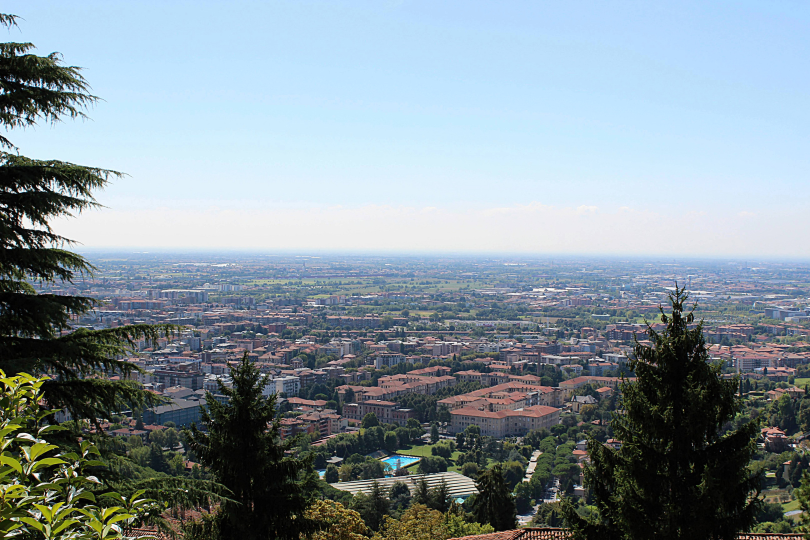 Blick auf Bergamo ...