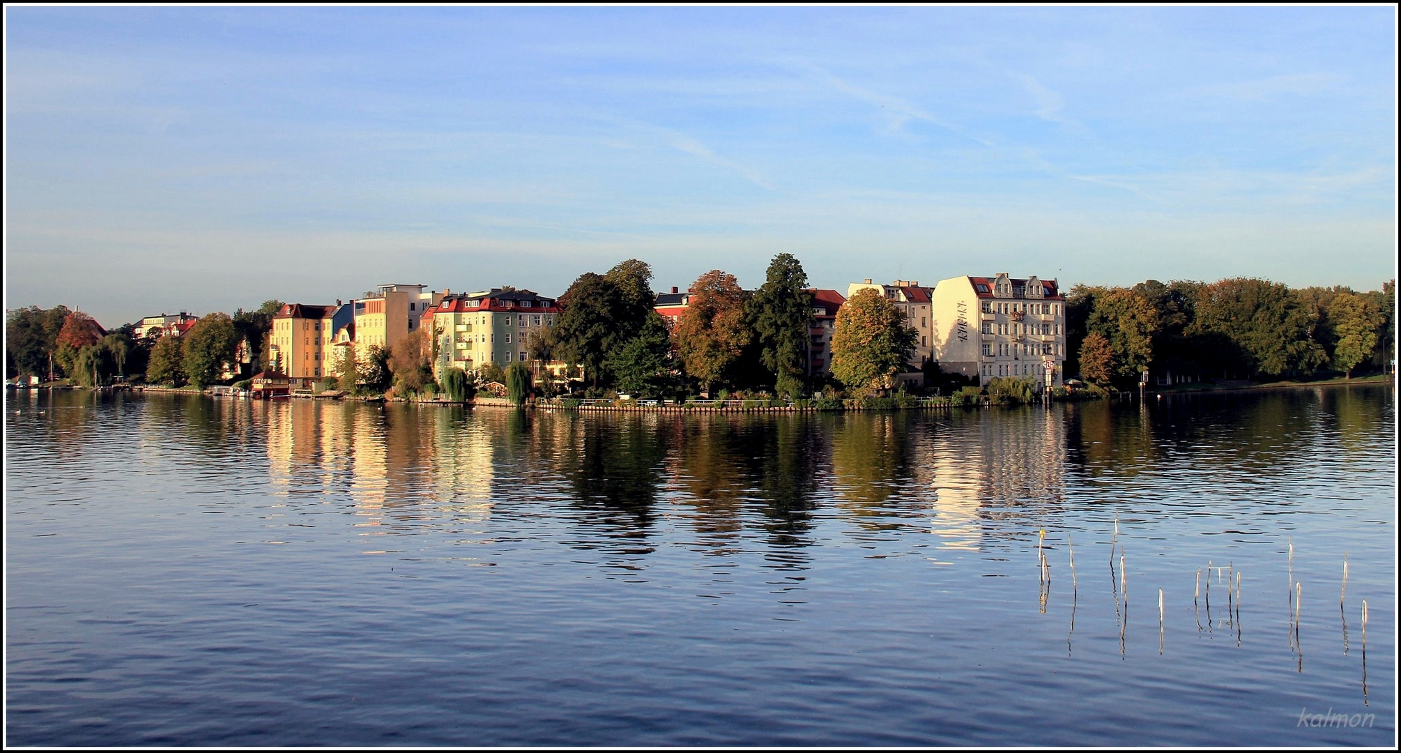 Blick auf Berlin - Spindlersfeld  an der Dahme/Spree