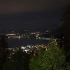 Blick auf Bregenz bei Nacht