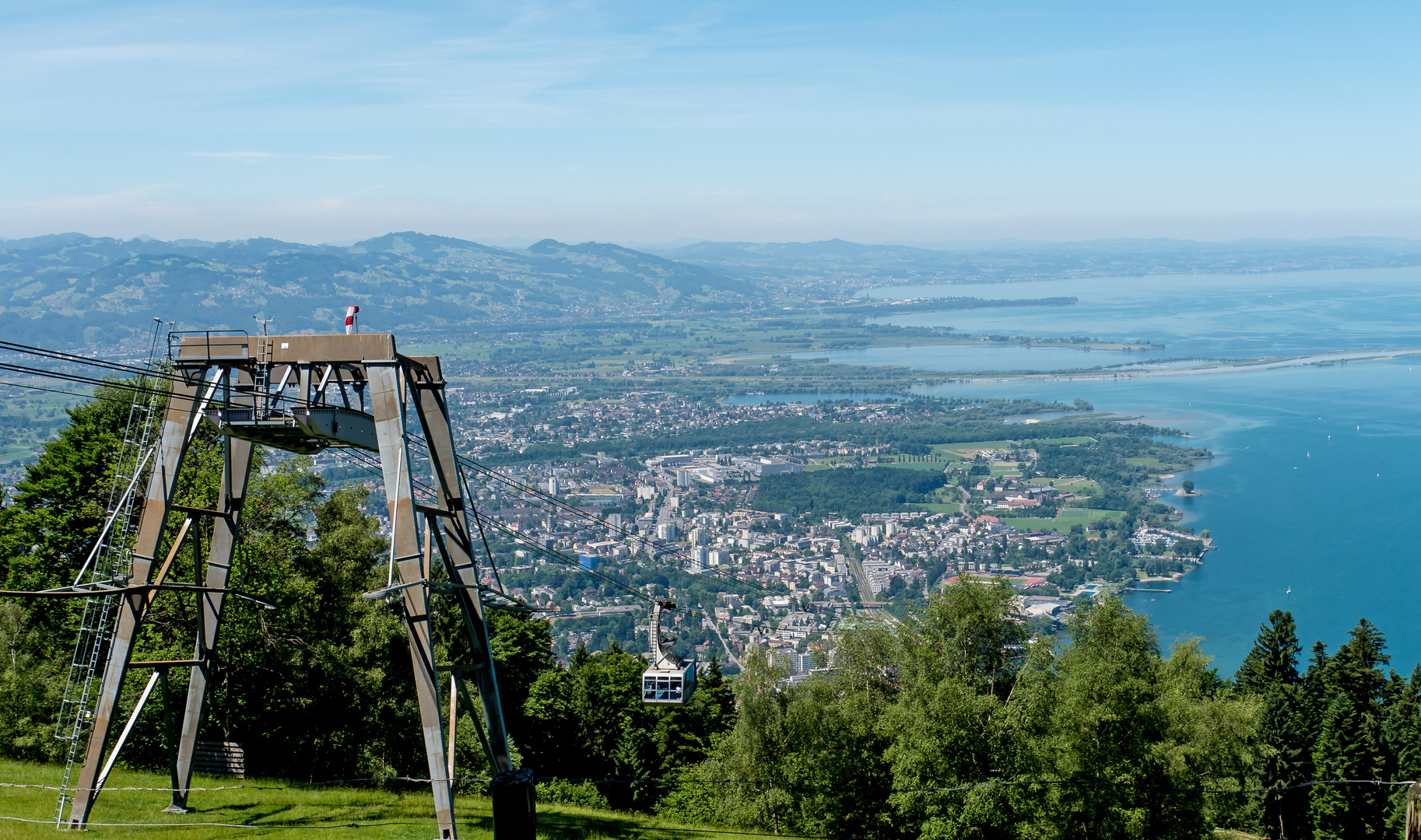 Blick auf Bregenz (Österreich)