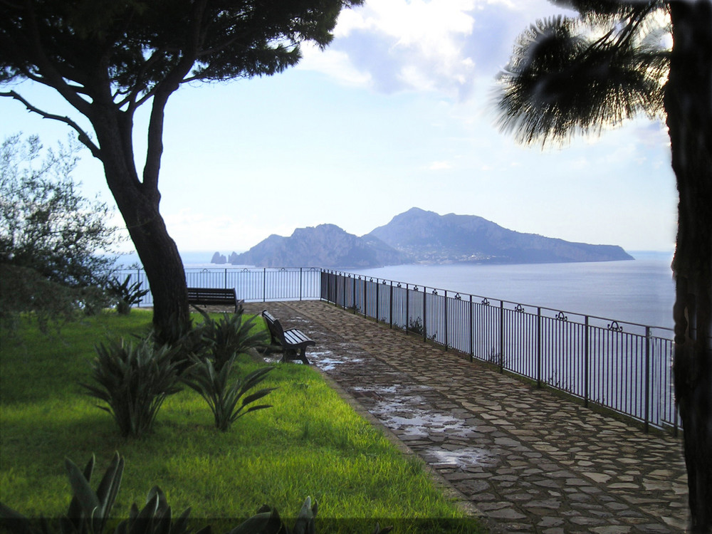 Blick auf Capri 2