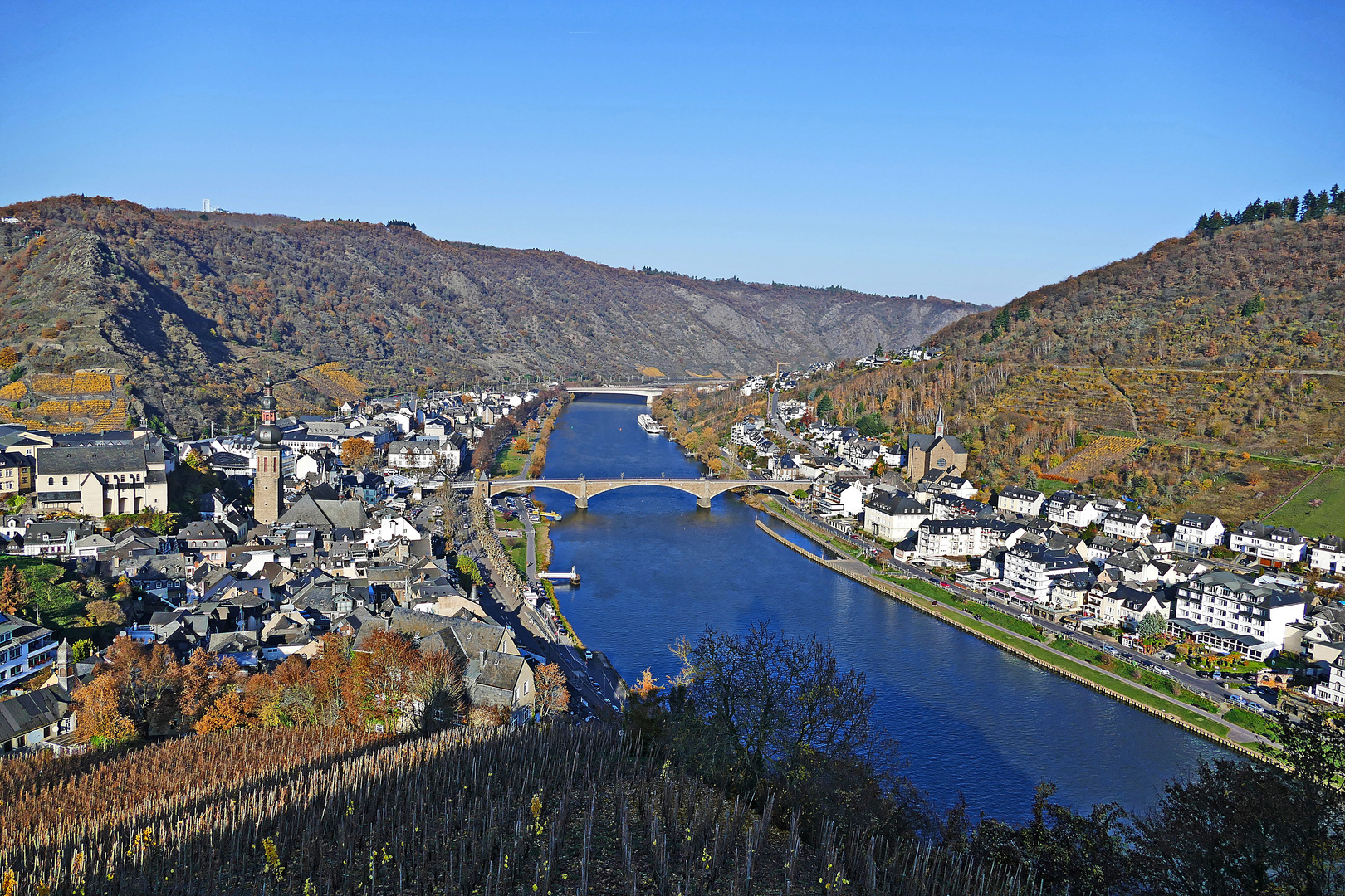 Blick auf Cochem, Cond und das Moseltal