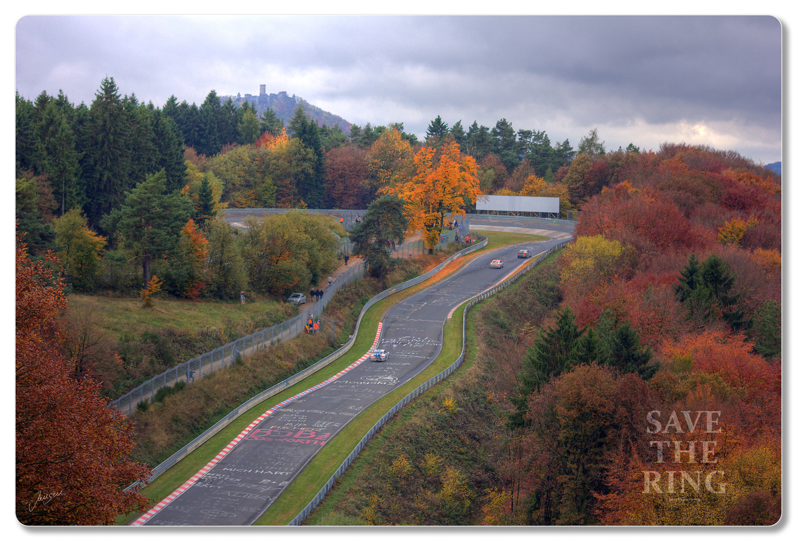 Blick auf das Caracciola-Karussell - Nürburgring-Nordschleife