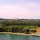 Blick auf das Châteauneuf-du-Pape aus den Jardin-de-Pape in Avignon