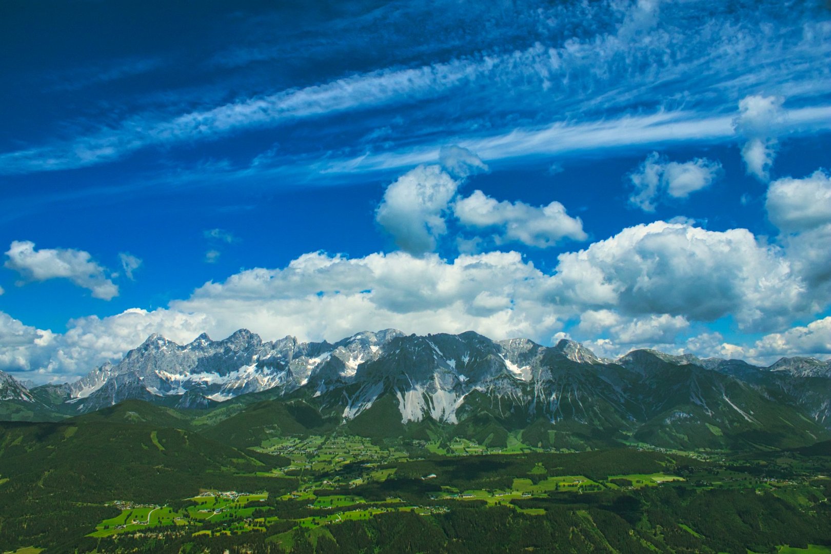 Blick auf das Dachsteinmassiv