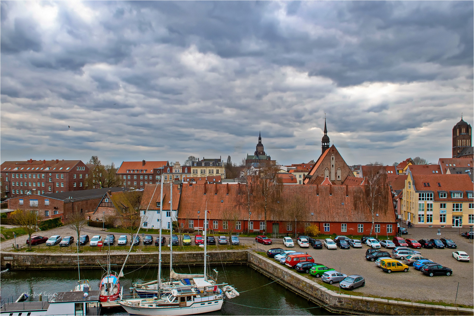 Blick auf das Heilgeistkloster in Stralsund... 