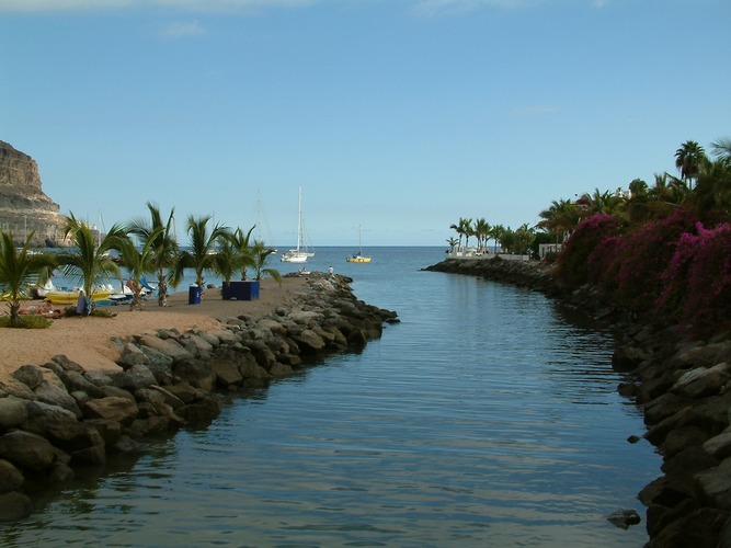 Blick auf das Merr in Puerto de Mugan