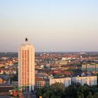 Blick auf das Messehochhaus