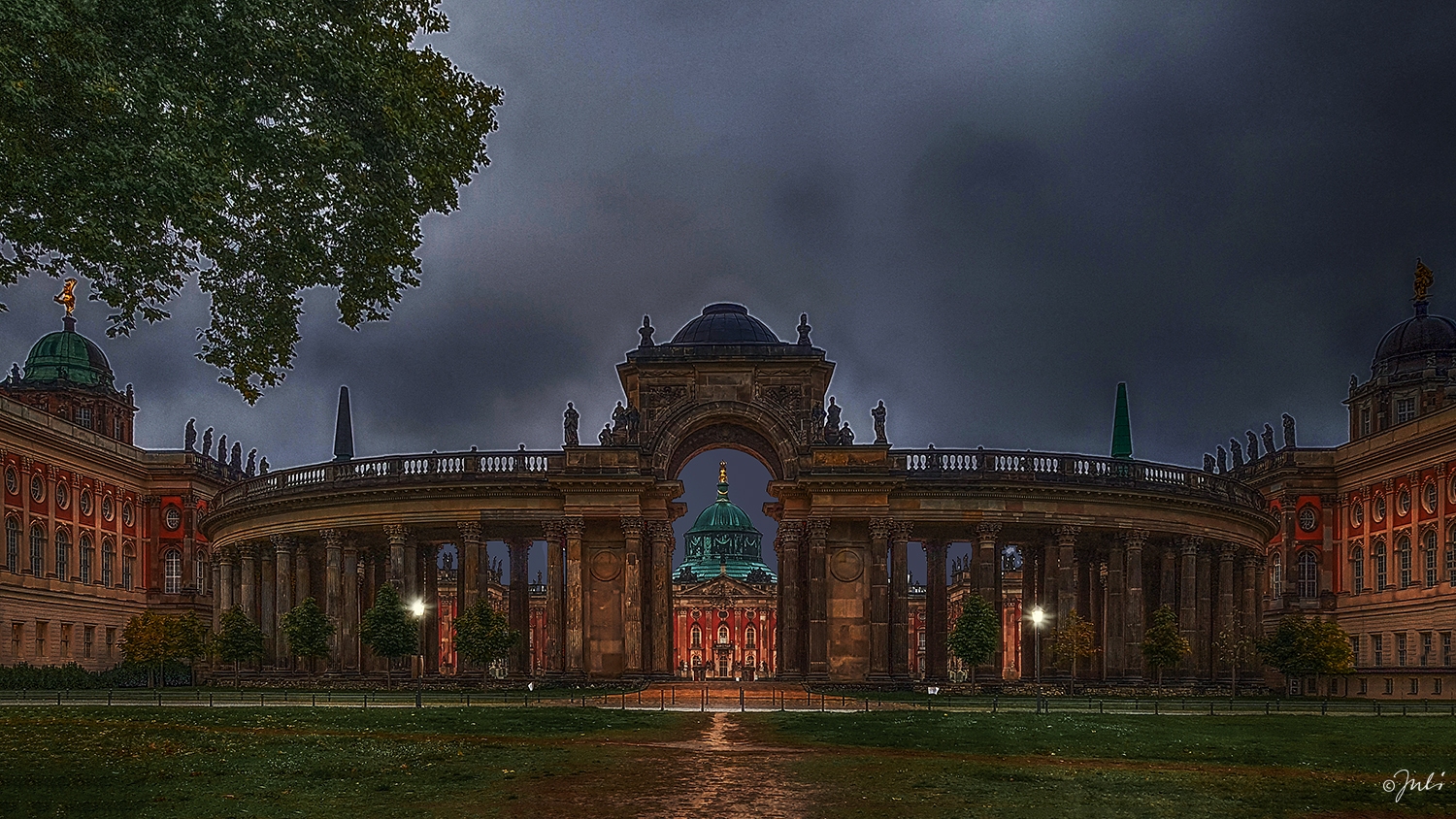 Blick auf das Neue Palais in Potsdam