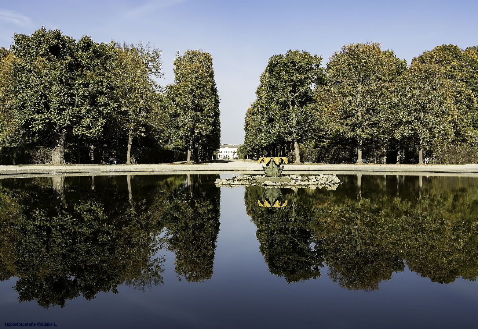 Blick auf das neue Schloss Herrenhausen