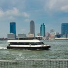 Blick auf das New Jersey Skyline  aus New York City.