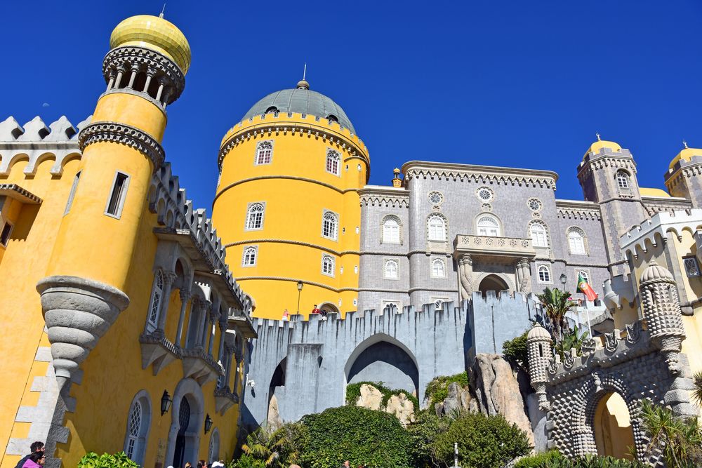 Blick auf das Palacio Nacional da Pena in Sintra