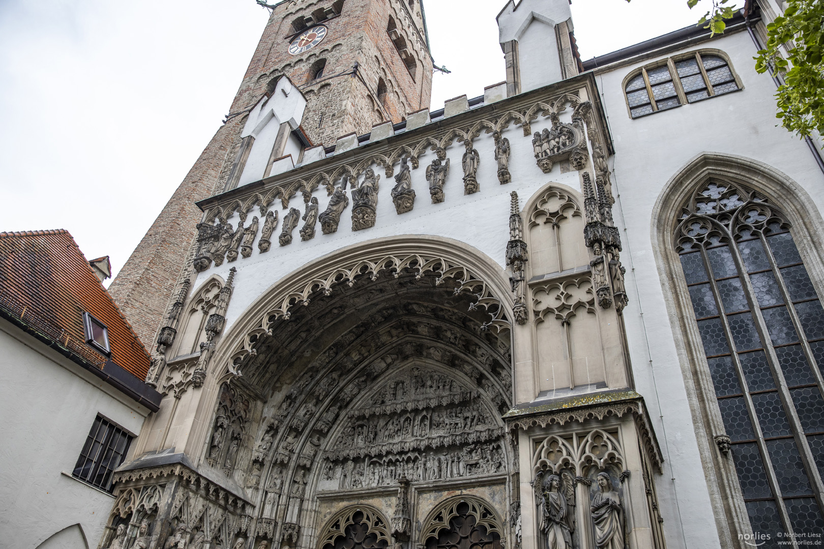 Blick auf das Südportal Augsburger Dom