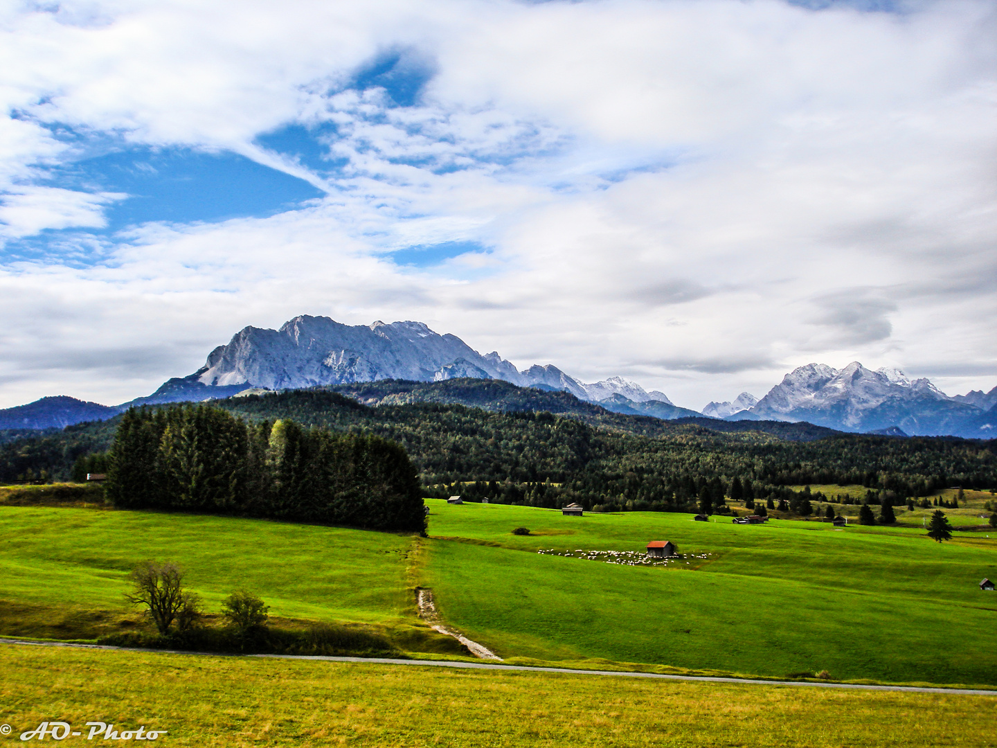 Blick auf das Wettersteinmassiv