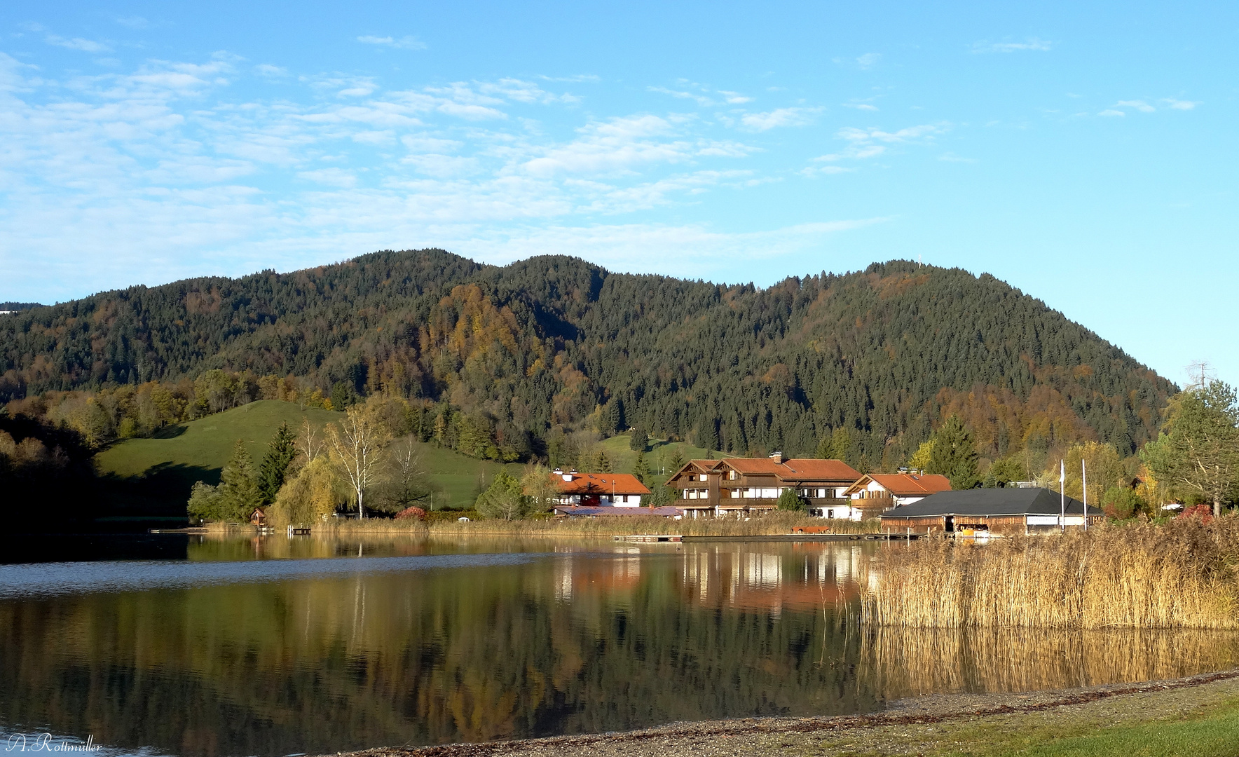 Blick auf den Auslauf des Schliersees!