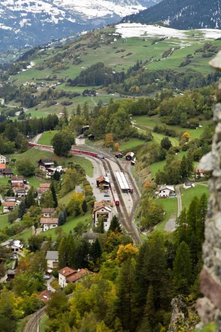 Blick auf den Bahnhof Filisur