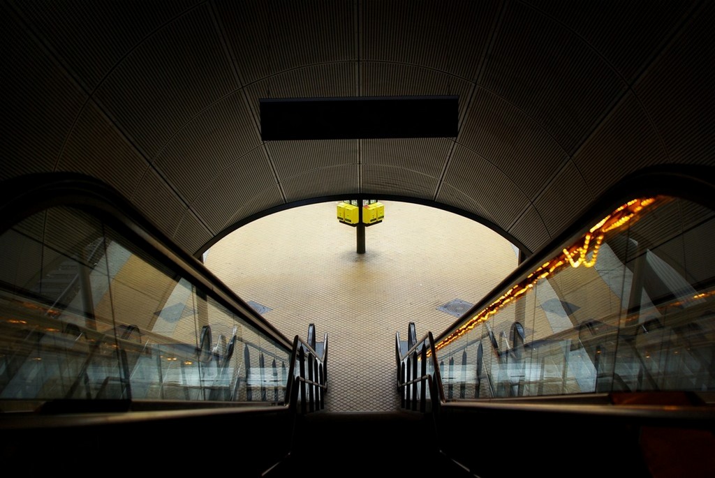 Blick auf den Bahnsteig / Look at the platform 