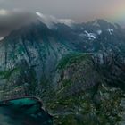 Blick auf den Festvågtind in der Nähe von Henningsvær