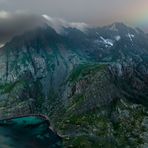 Blick auf den Festvågtind in der Nähe von Henningsvær