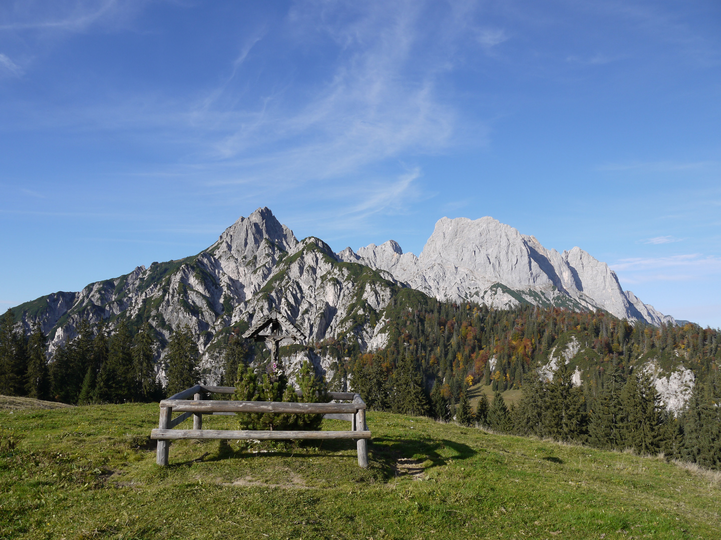 Blick auf den Gipfel Foto & Bild | world, oktober, sonne Bilder auf ...