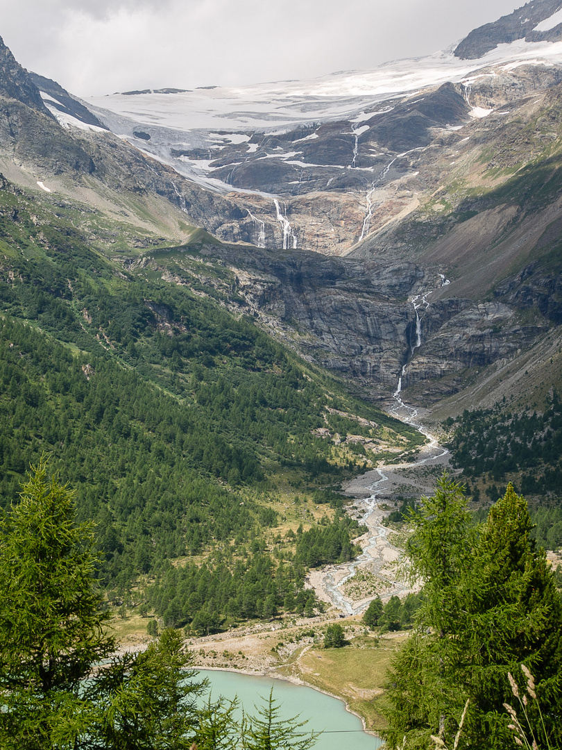 Blick auf den Gletscher Palü 