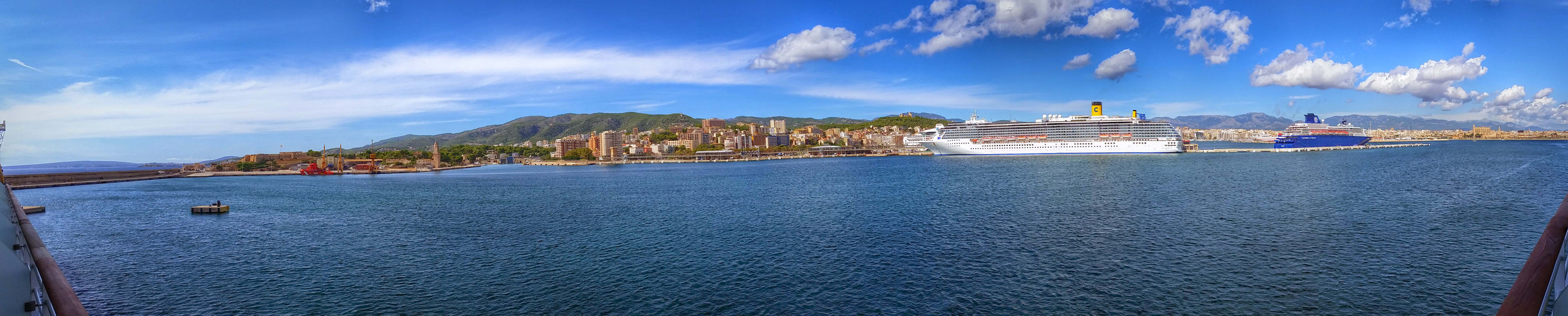 Blick auf den Hafen von Palma