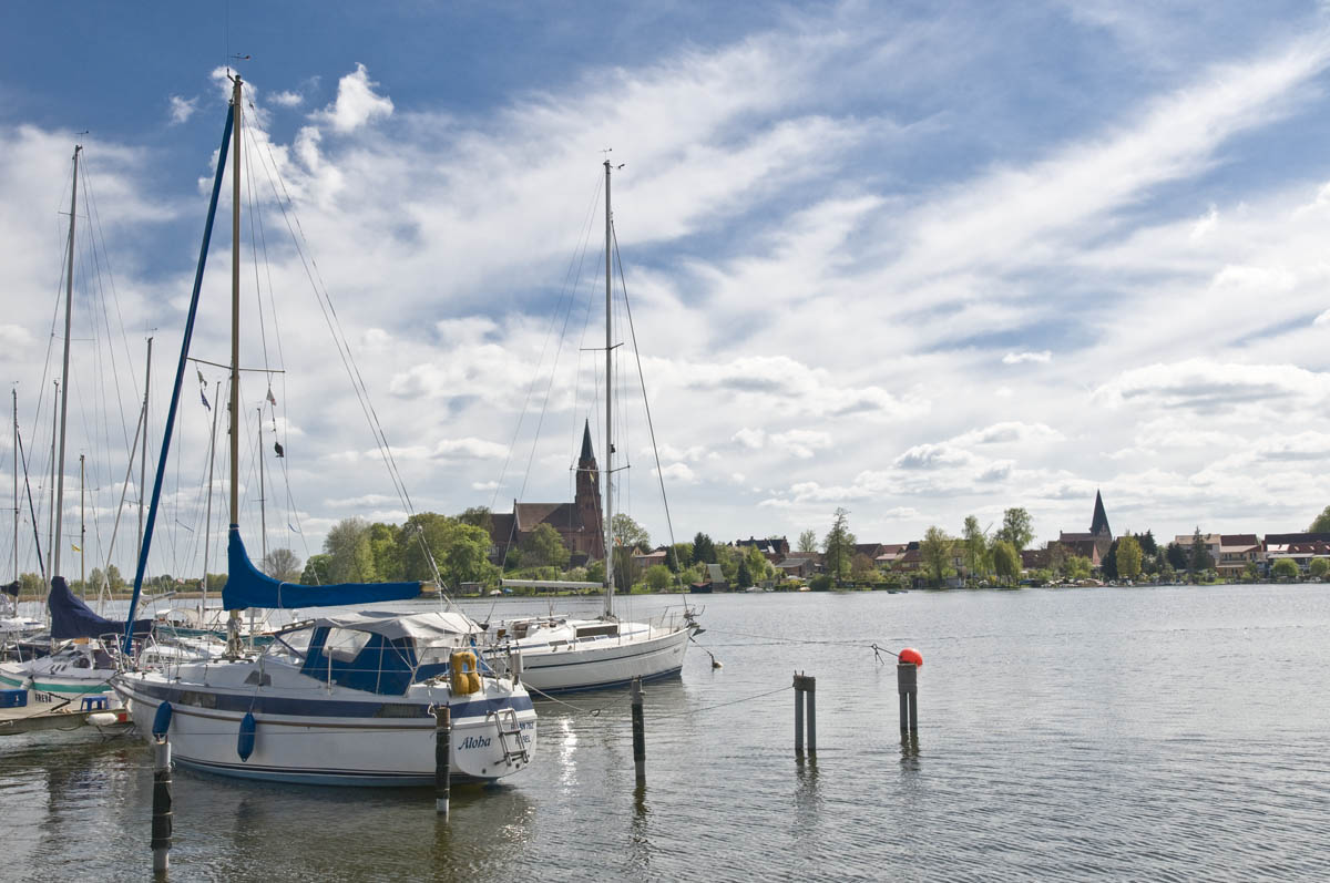 Blick auf den Hafen von Röbel