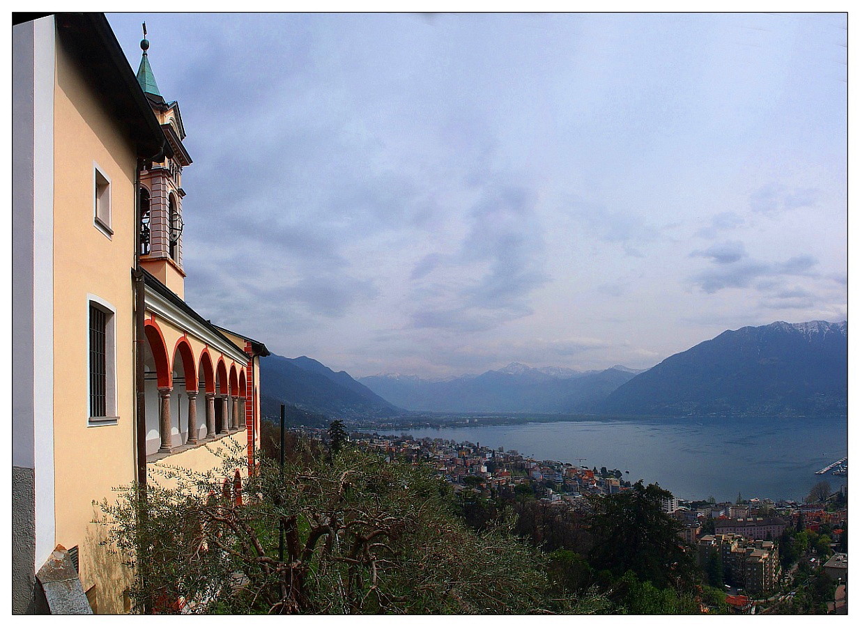 Blick auf den Lago Maggiore